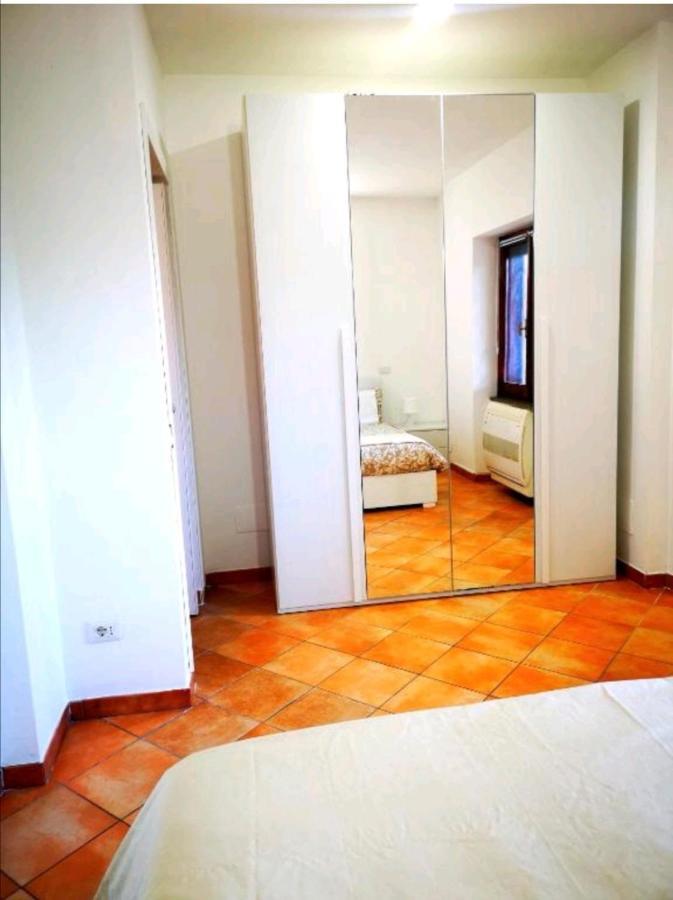 Sul Lago Dorato Terracina Eksteriør billede